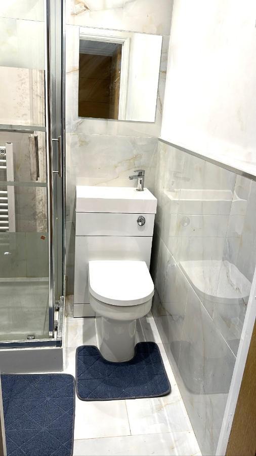 7 Venus Road Room 1 لندن المظهر الخارجي الصورة
